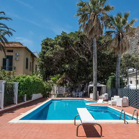 B&B Villa Liberty Sul Mare By Wonderful Italy-3
